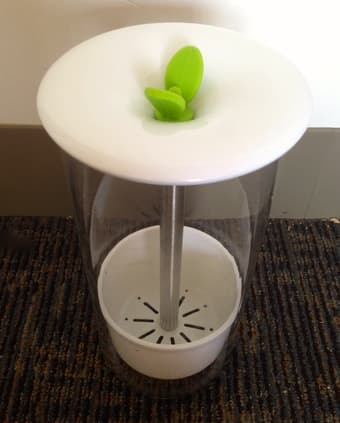 Keep your herbs fresh $10 3