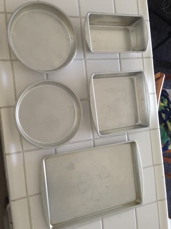 Bakery Set $5, 2 round, 1 loaf, 1 square, 1 baking sheet 1
