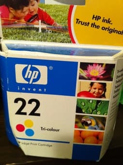 HP 22 tricolor ink cartridge $10 1