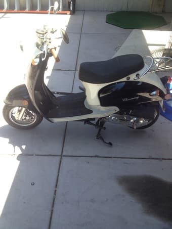 Lance 50cc Scooter 1
