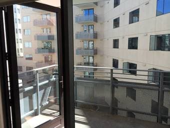 Roommate to share brand new apt in SF Hayes Valley/Mission! $1875 2