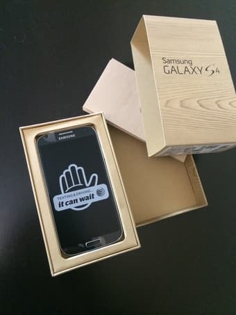 Galaxy S4 Brand New ATT Selling for 125 cheaper than retail price 3