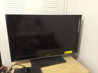 Sceptre TV LED HDTV 1080p 40" 200$ or OBO 3