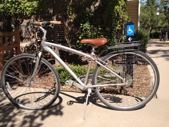 Selling bike! Marin Bridgeway 2011 15" Hybrid 1