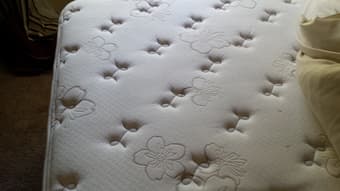 Sealy Posturepedic Firm Queen Bed (includes three quilts) $49 2