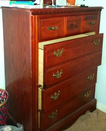Wood four drawer chest for $15 2