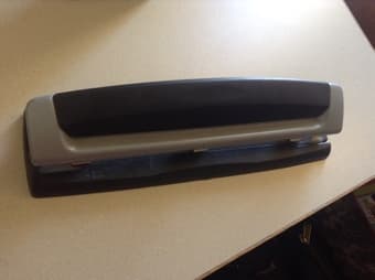 hole puncher $5 1