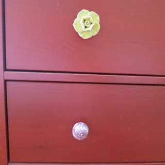 Selling Ikea Hemnes dresser with Anthropologie knobs 3