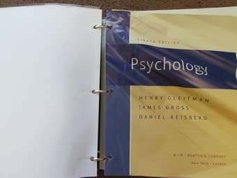 PSYCHOLOGY (8th edition) Loose leaf - $30 1