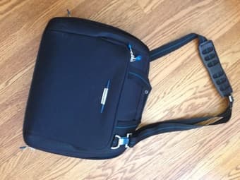 Samsonite laptop bag $25 1