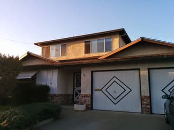$4500 / 4br - 2 Story 4BR unit w/ front + back yard 1