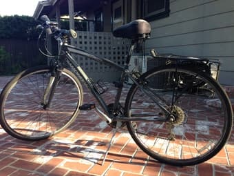 Bike - DiamondBack Insight Performance Hybrid 2012 for $250 1