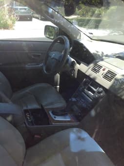 2005 XC90 2.5T Siliver 2WD, Memory Seats, Privacy Glass 3