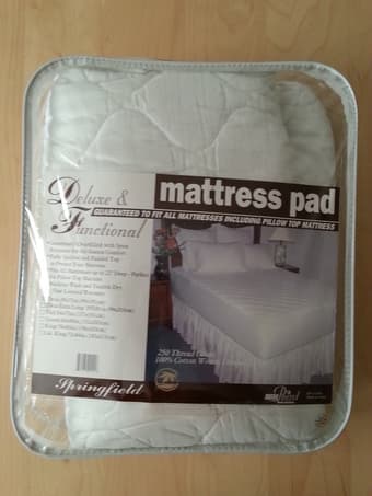 Mattress pad (full), Springfield (250 thread, 100% cotton), $12 1