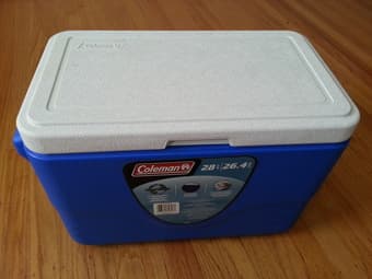 Cooler Coleman 28-quart cooler combo, $20 1