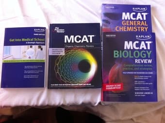 MCAT books for sale, >60% off and almost new 1