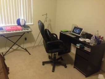 Looking for 1 roommate for 2br/1bath apt. in Mtn View - 1322/month 2