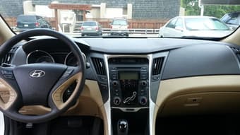 2013 Hyundai Sonata GLS 4D (29k miles) $14,000 deal! 3