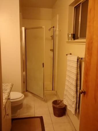 1b/1b master suite near Stanford for $1950/mo - Available now! 3