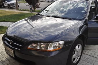 very good 1998 honda Accord EX, Pass smog $3300 1