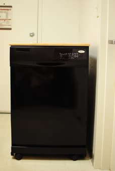 Whirlpool portable dishwasher : Great for stanford grads 1