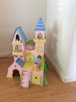 Wooden castle $30 1