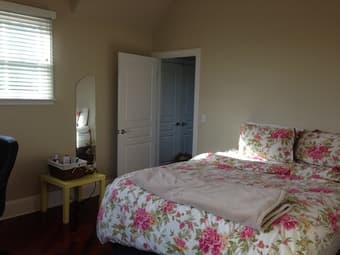 SUMMER SUBLET AVAILABLE IN PALO ALTO, 8/30-9/13 2