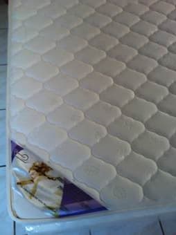extra firm like new queen size mattress and box frame $350 OBO 2