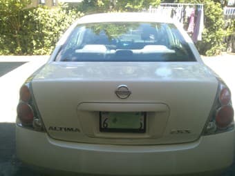 2005 Nissan Altima 2.5S,Clean Title, low mileage  41k,  $8700 2
