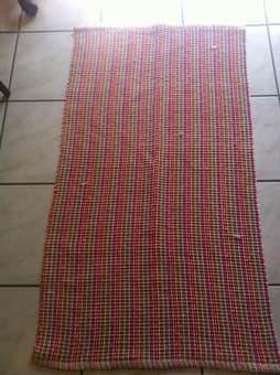nice area rug 28 x 50 only for $6 MOVING 1