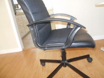 Table and chair for office 2