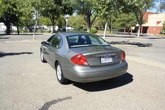 2002 FORD TAURUS SES $3500 OBO 3