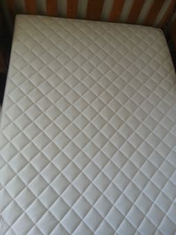 IKEA SULTAN HANESTAD MATTRESS 1