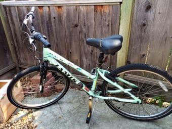 Selling Jamis Explorer Women's Bike $80 1