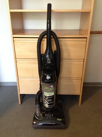 Vaccum cleaner $25 1