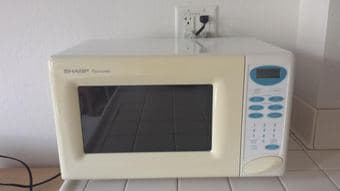 MIcrowave $40 | Pick up on campus 1