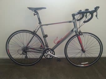 GIANT Road bike for sale. Suitable for anyone from 5'8" to 6'2". $500 1