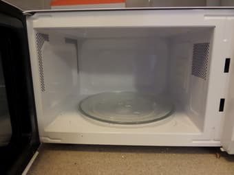 Microwave-Daewoo 1000w: $49 2