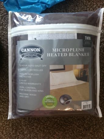 electric blanket only for $10 1