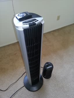 sell tower fan with small desk fan- $30 1