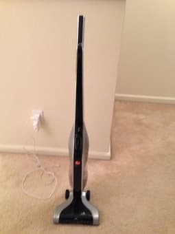 Hoover like new cordless vacuum cleaner - $60 1