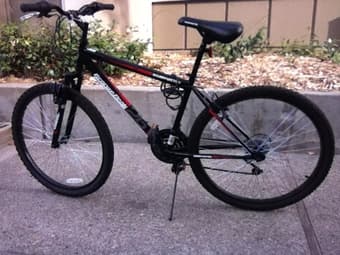 26"Man's Roadmaster's Bike with Lock only $30! Need to sell it today! 1