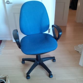 Desk Char-Adjustable Height, Swivels $20. 1