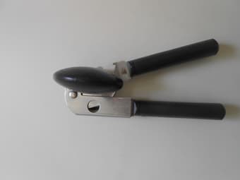 Can Opener 1