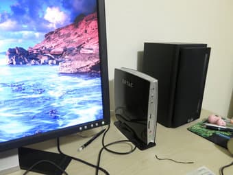 UltraMini PC, 22" LCD Monitor, HiFi Speakers 2