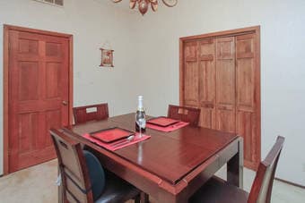 $1300 Clean Room in a Nice Neighborhood (menlo park) 3