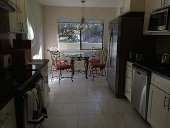 Huge room w/ private bath - townhouse on Sharon rd $2000 2