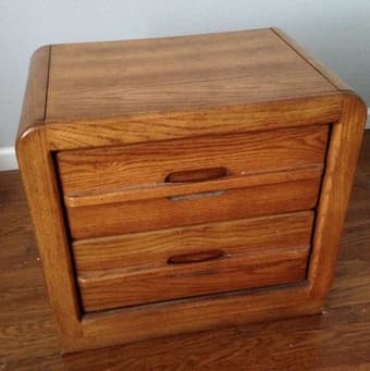 dresser and night stand 2
