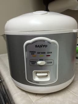 rice cooker $15 1