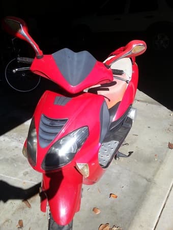 SCOOTER JONWAY 150 - $600 2